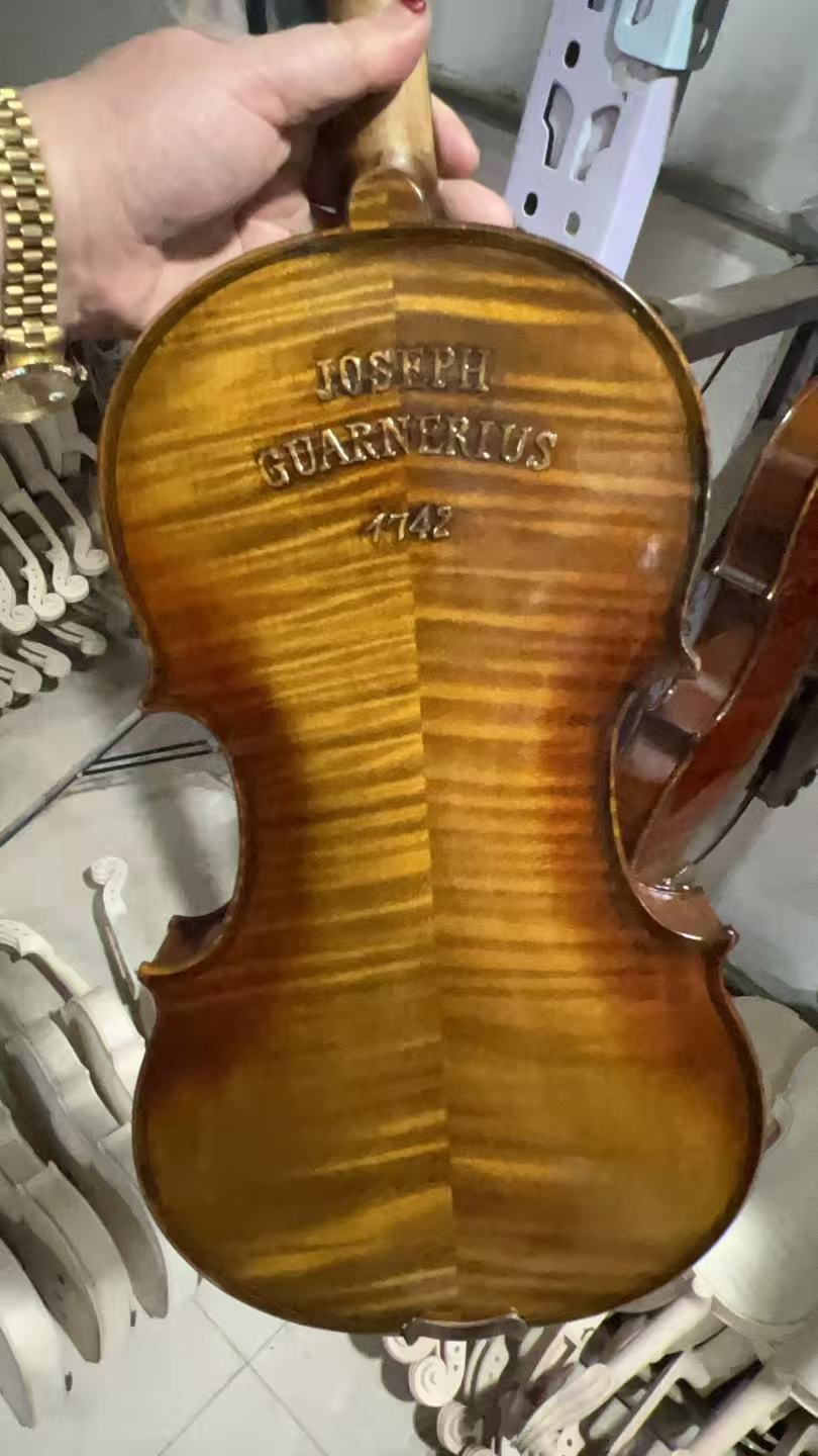 Musical Instruments 4/4 Carvin - Musical Instruments Online 评论和价格